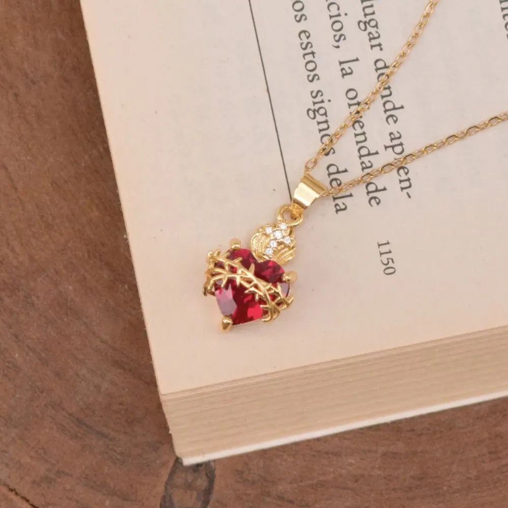 COLLAR SAGRADO CORAZON DE JESUS + CAJA DE REGALO